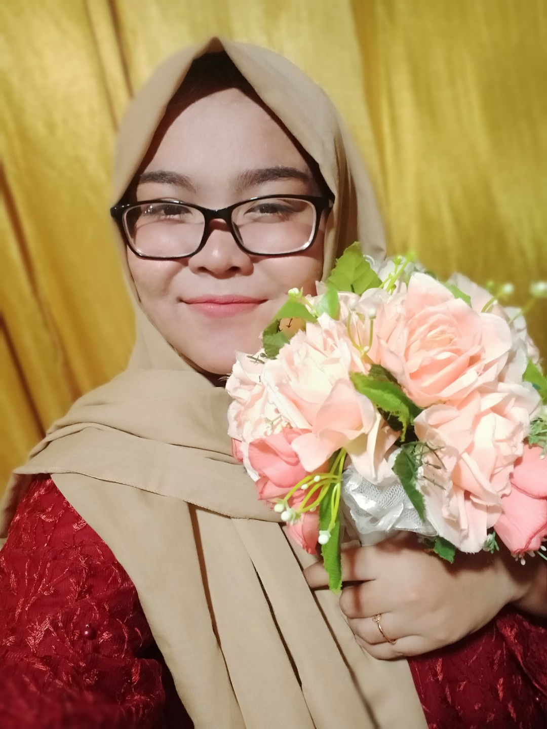 Dya Pcek profile icon