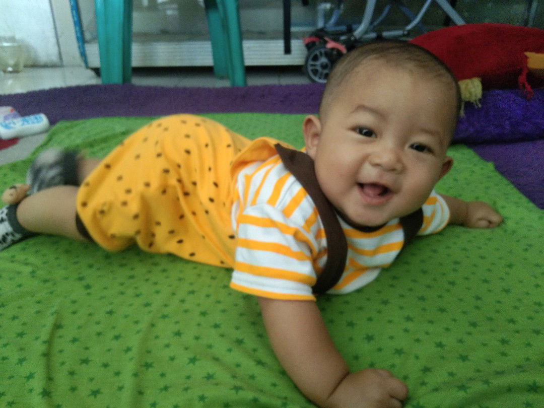 Neneng Hardianti profile icon