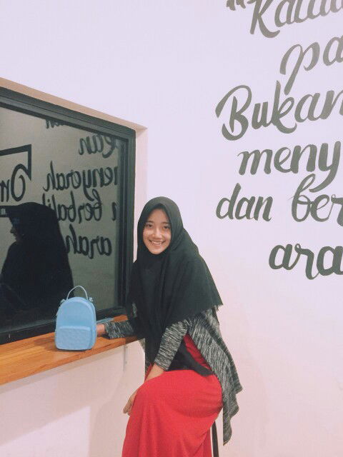 Dinda Nofia Arisandra profile icon