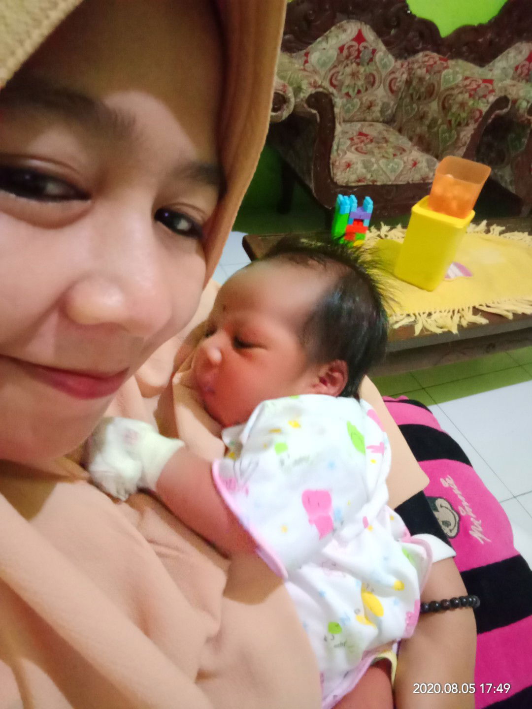 Halimatus Sakdiyah profile icon