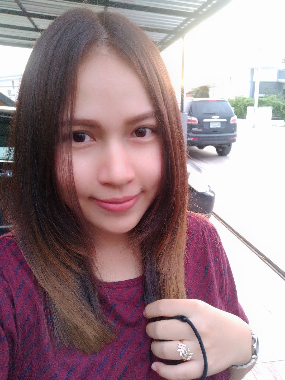 Rujirak Phakdeelikit profile icon