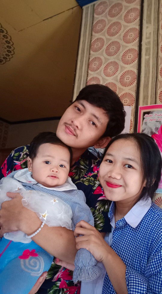 Sania Alesya Putri profile icon