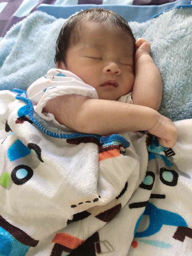 แม่ขอให้หนูแข็งแรง หายไวๆนะคับ