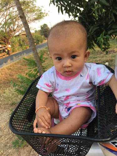 นมแม่ล้วน