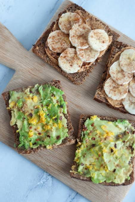 แซนด์วิชอะโวคาโดกล้วย สะดวก อร่อย