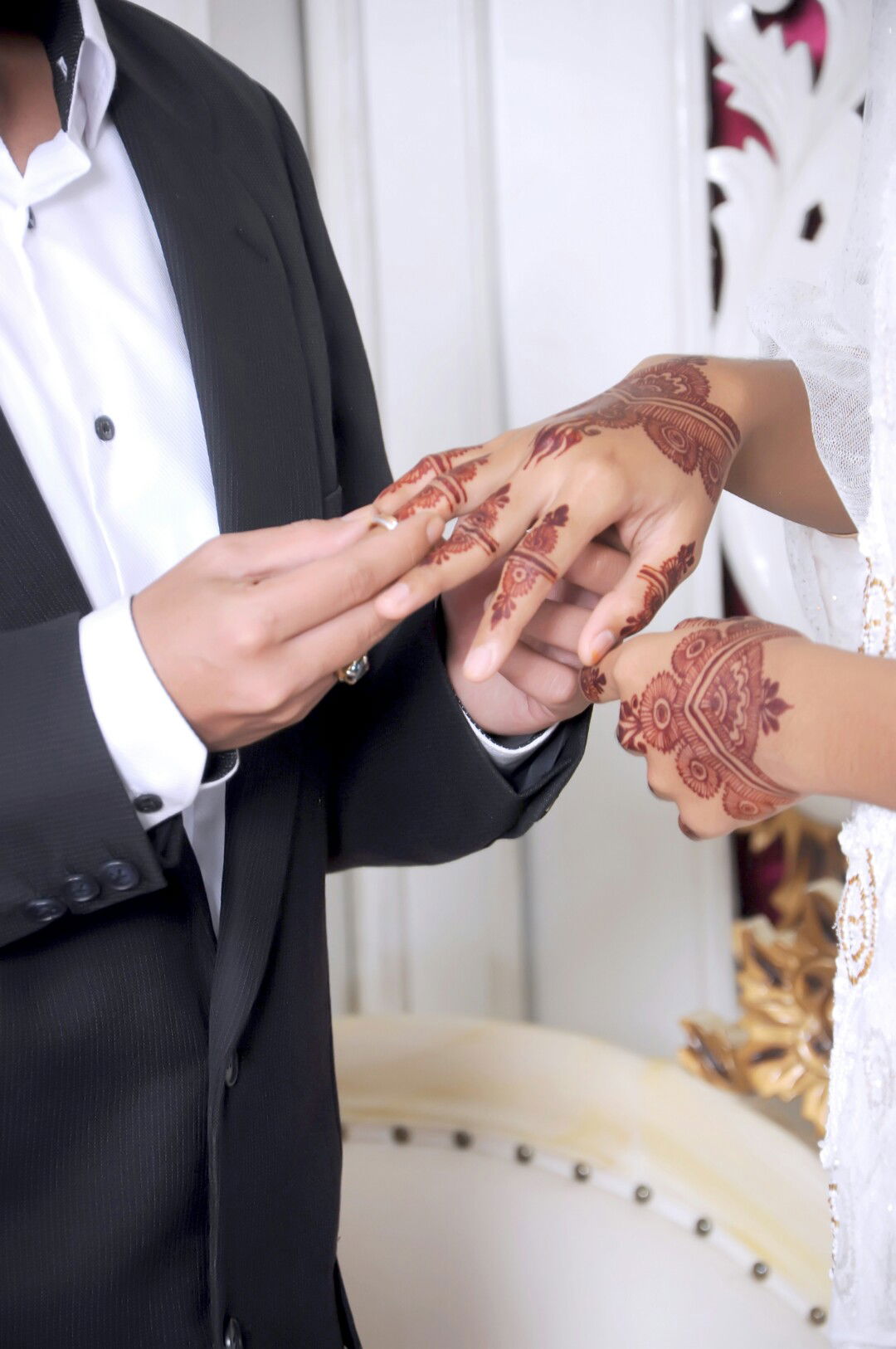 Henisetyana profile icon