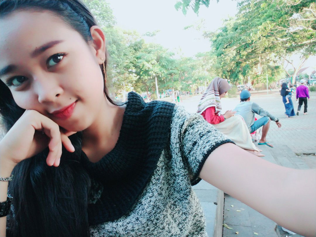 Kristin Monita sari profile icon