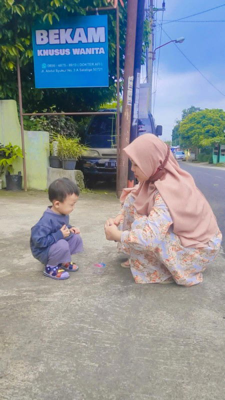 siti nur ari fiyana profile icon