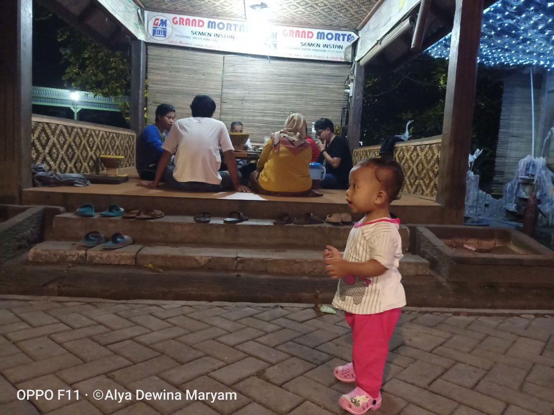 Ibu adalah sosok pahlawan di dalam hidupku