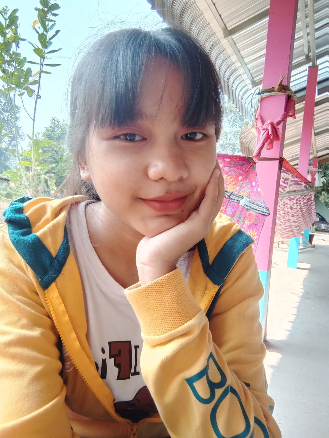 มี่ ไม่เอาน้ำแข็ง. profile icon