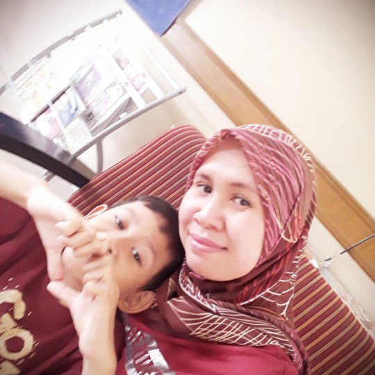 nur hazwani profile icon