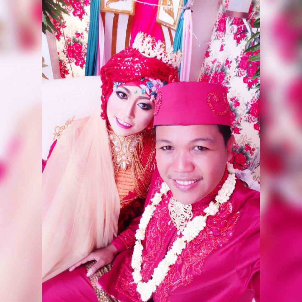 Putri Eagel profile icon