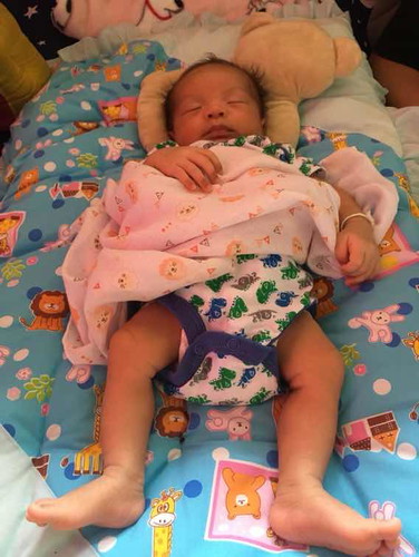 นอนขาตรง