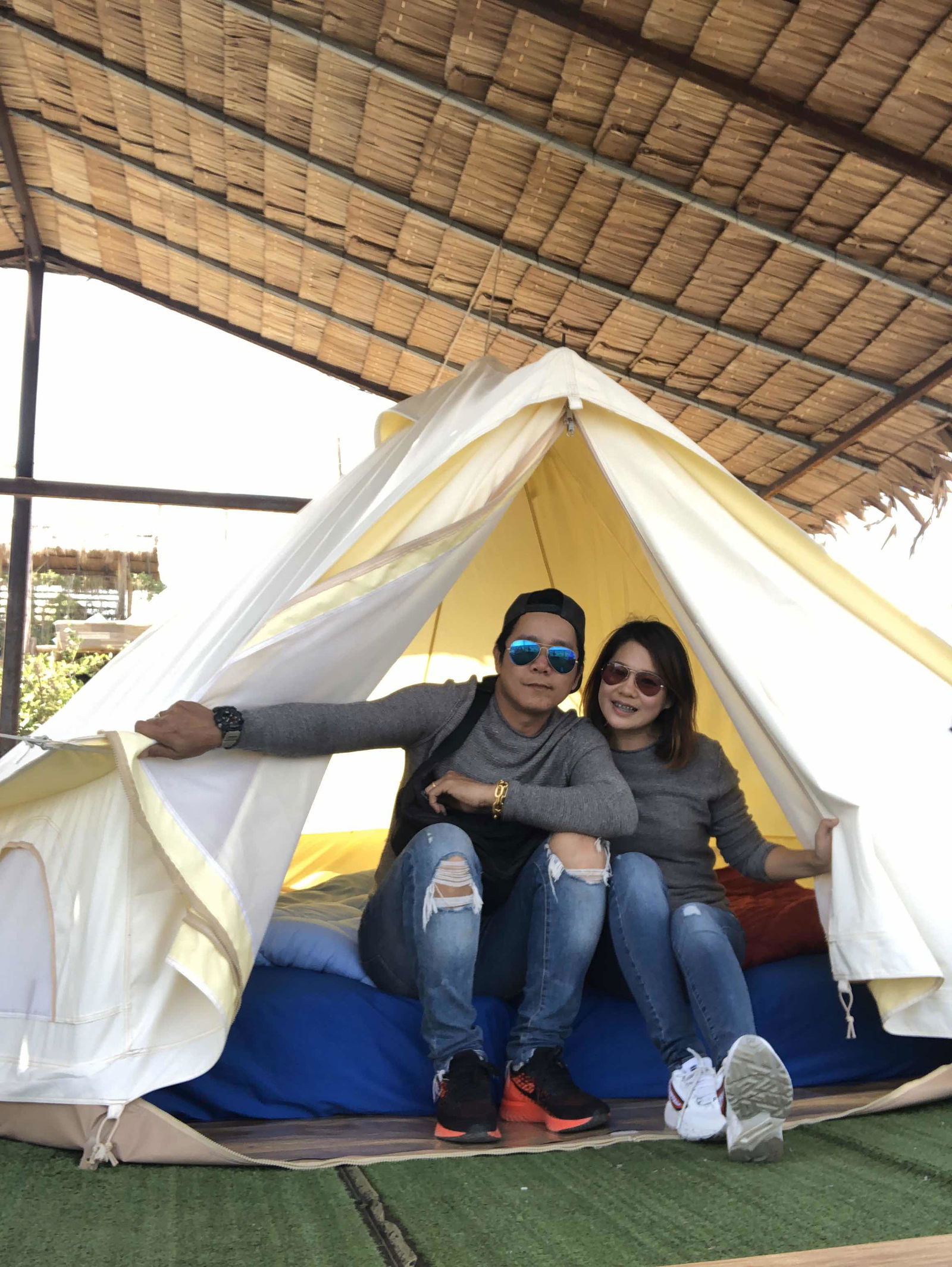 Yosita Yossurin profile icon