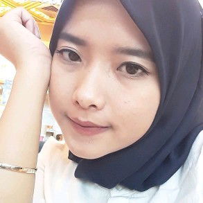 Nadia Aza profile icon