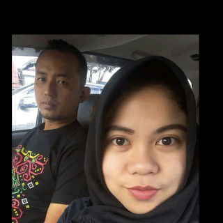 esti fitrianasari profile icon