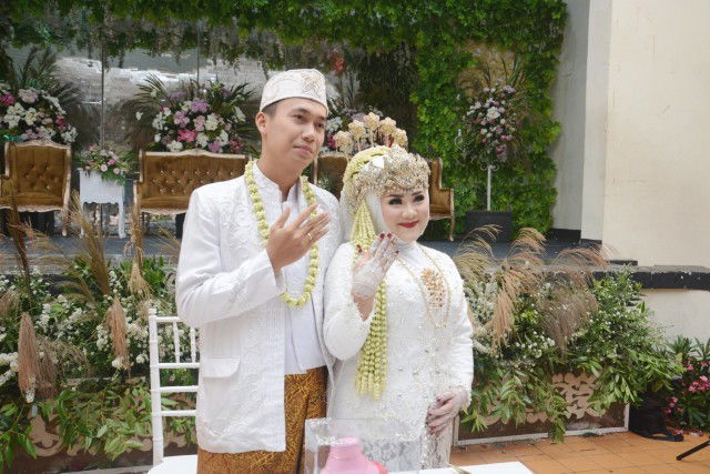 Fenni Azizah Fitriani profile icon