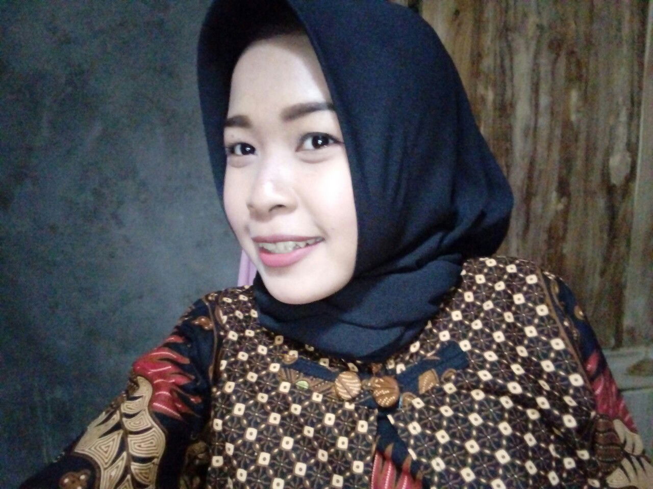 Hesti Widy Lestari profile icon