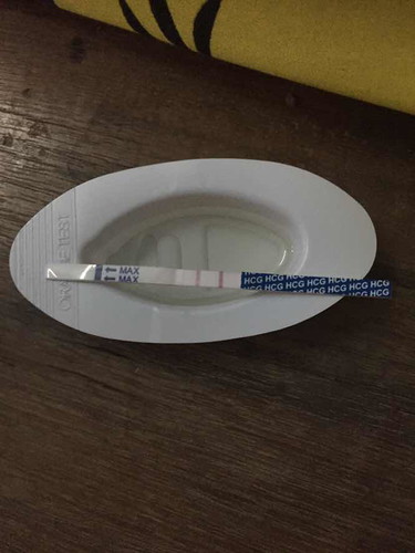 2ขีดภายใน1เดือนแล้วรู้สึกว่าท้องใหญ่นี่มีสิทจะได้ลูกแฝดไหมค่ะพอดีพึ่งตรวจตอนจะครบ1เดือน??