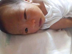 nag mumuta at namumula Ang Mata ni baby ..