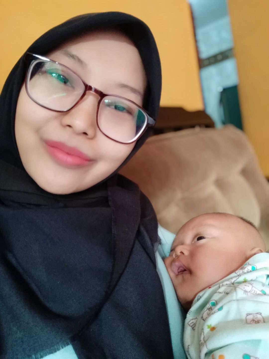 Nuur Nuuy profile icon