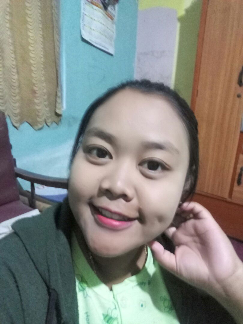 Desi Ratna profile icon