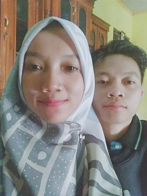 Febriani Astuti profile icon