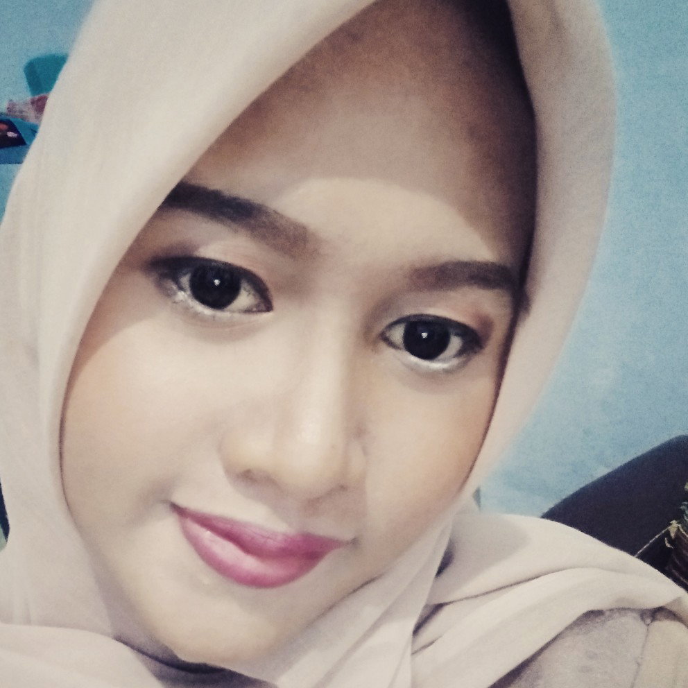 Yuni Mulia profile icon