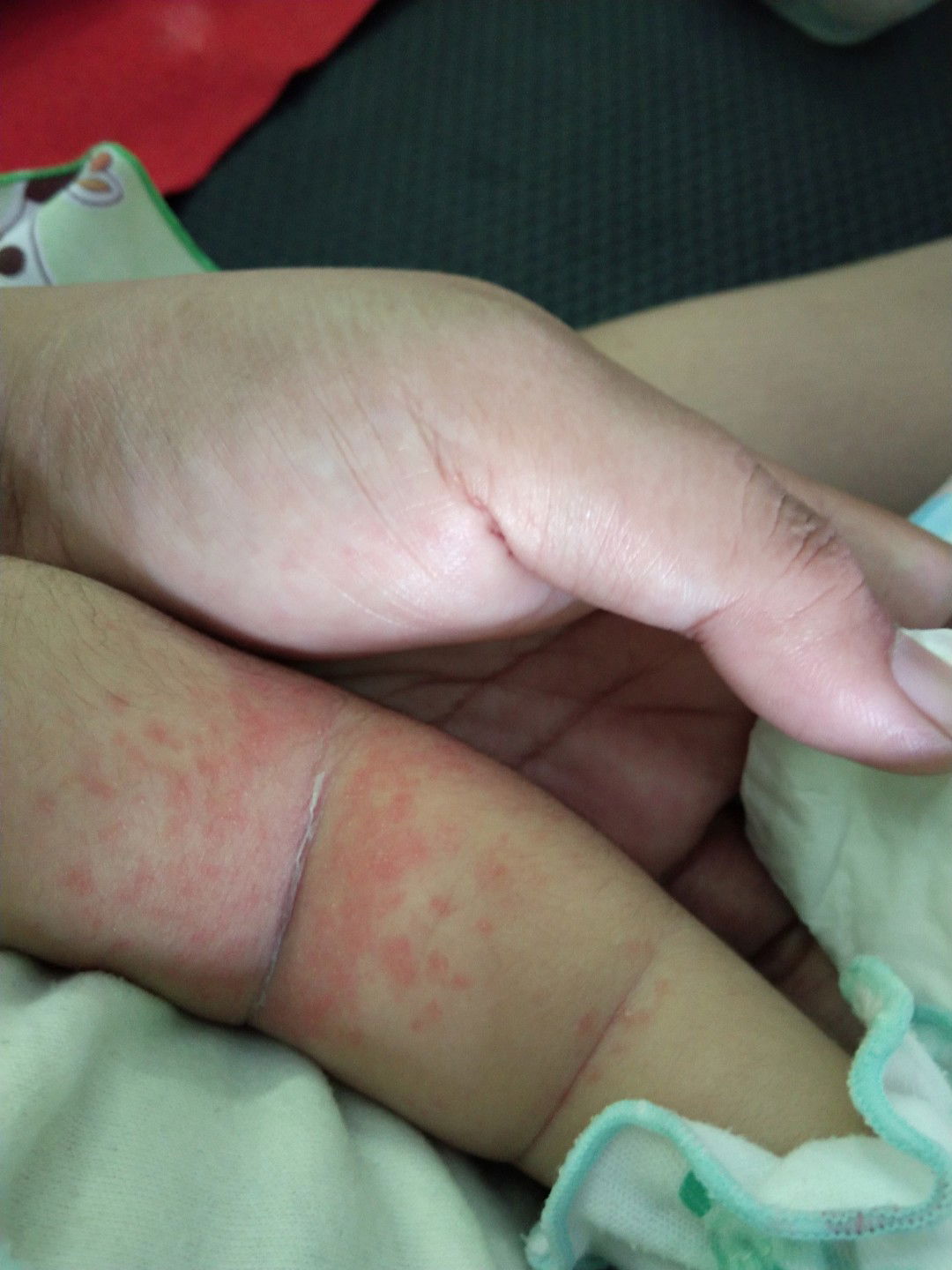 Dikasih apa yaa bunda2?