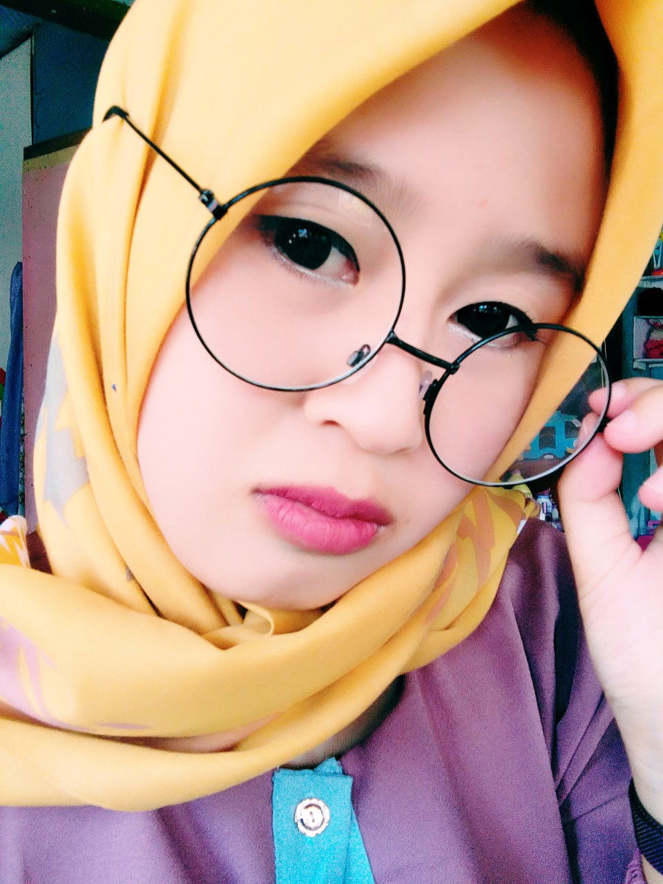 dewi winarti profile icon