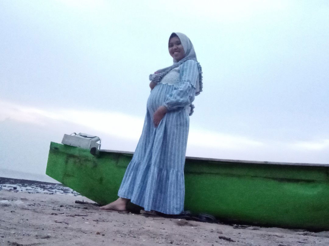 rizki putri profile icon