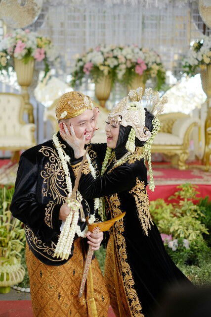 fitri febry profile icon