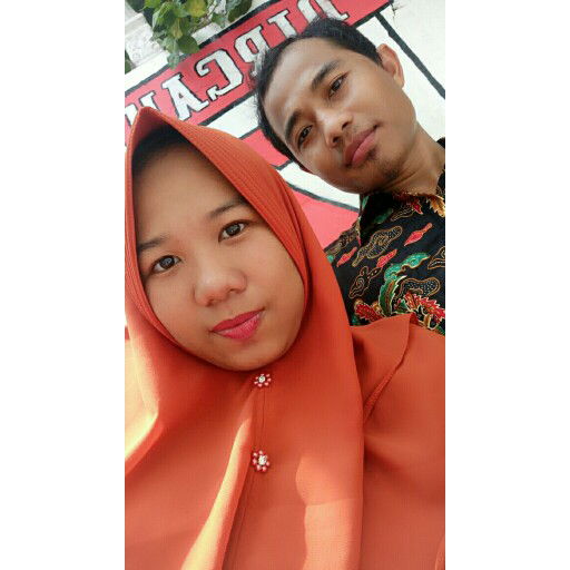 vera desi novitasari profile icon