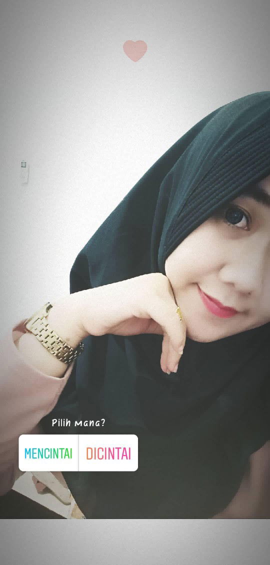 Astri Chella profile icon