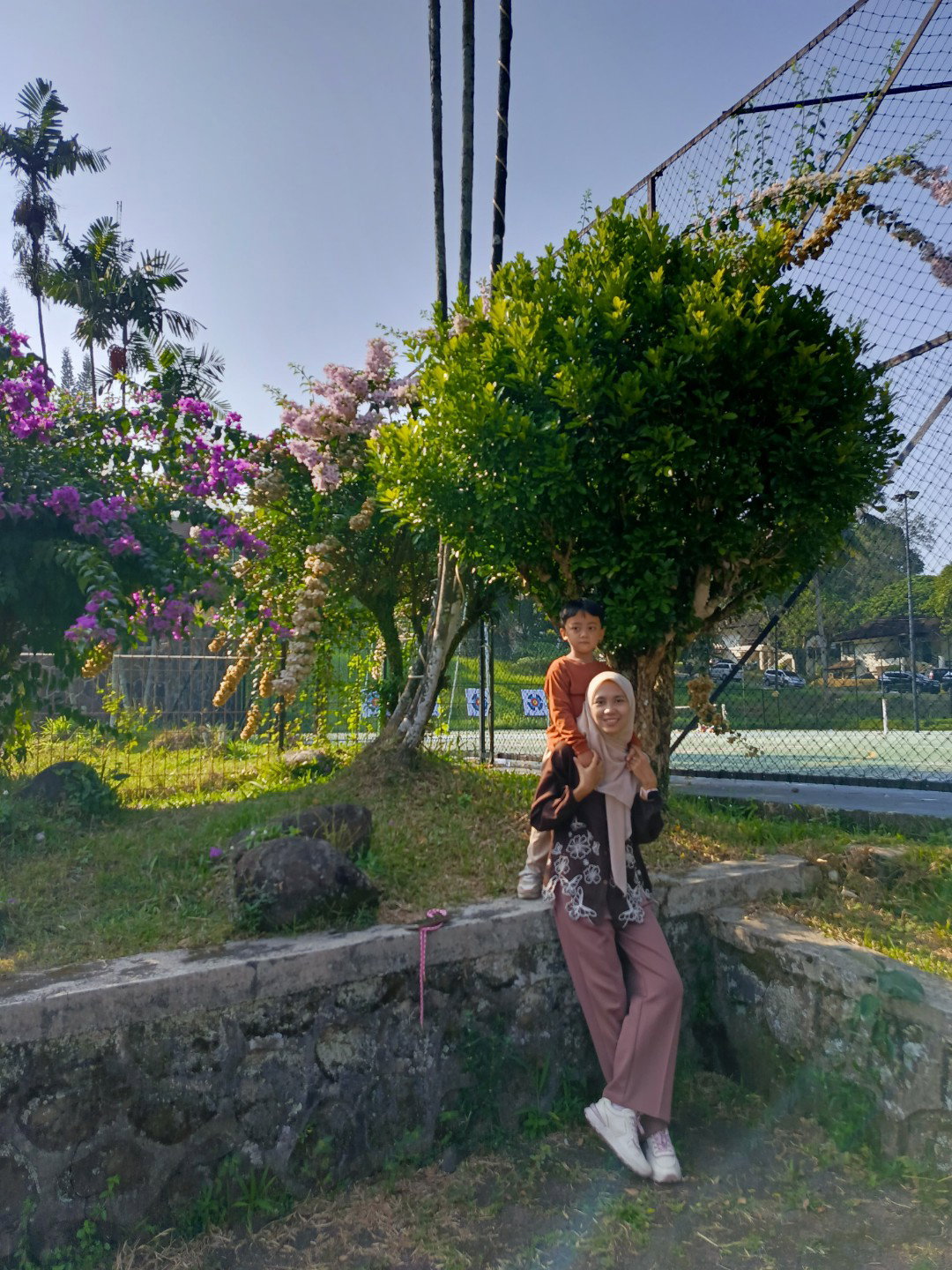 Ririn Kurnia profile icon