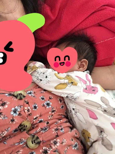 Baby sleeping position