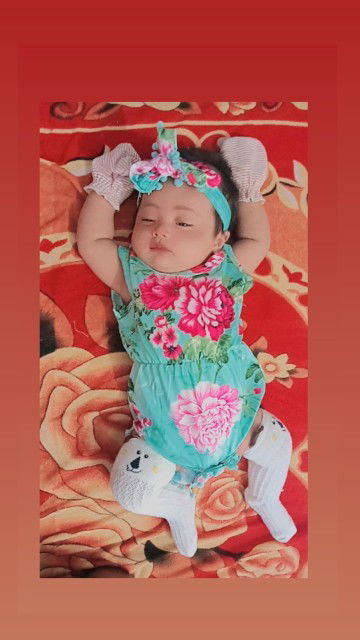 yuli yanah profile icon