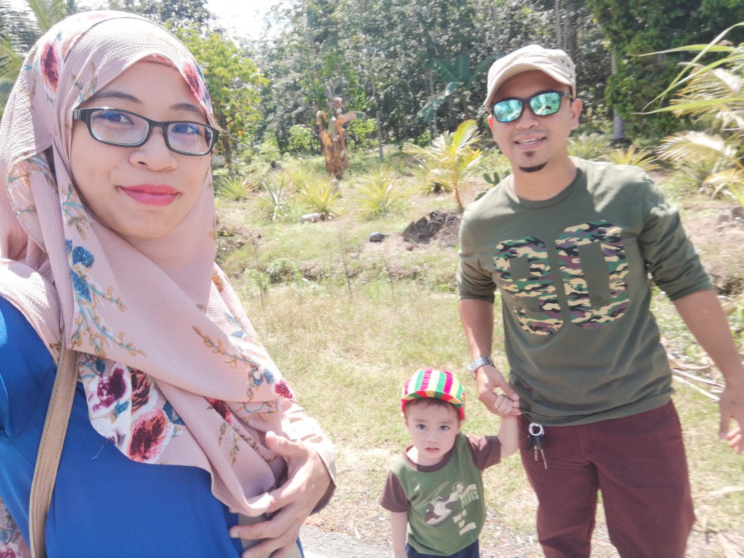 AZLENA NUR profile icon