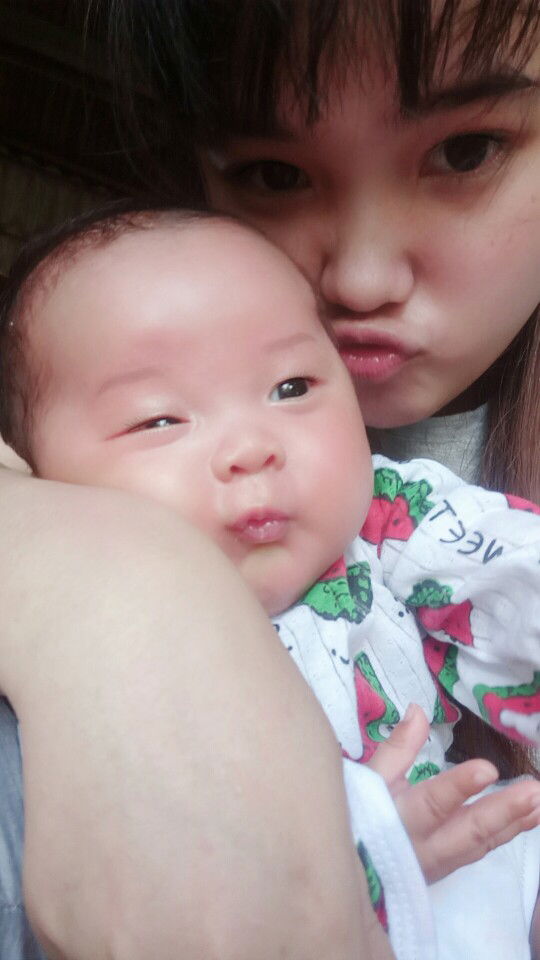 Con minh 3 thag roi mà hay vang mình lam