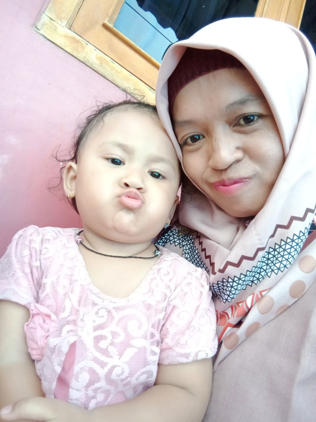 Siti Rusmainah profile icon