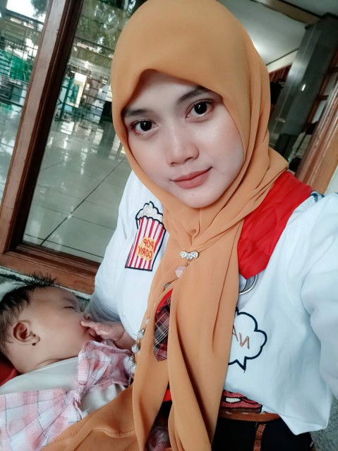 Laila mimhan nur Yakut profile icon