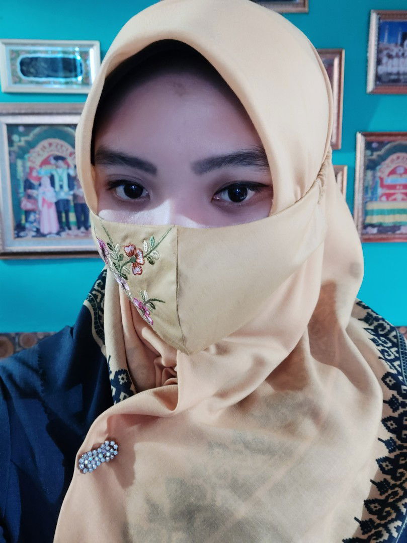 Ririn Khairina profile icon