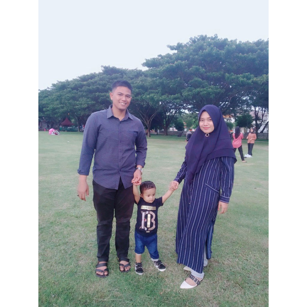 Putri Ariska profile icon