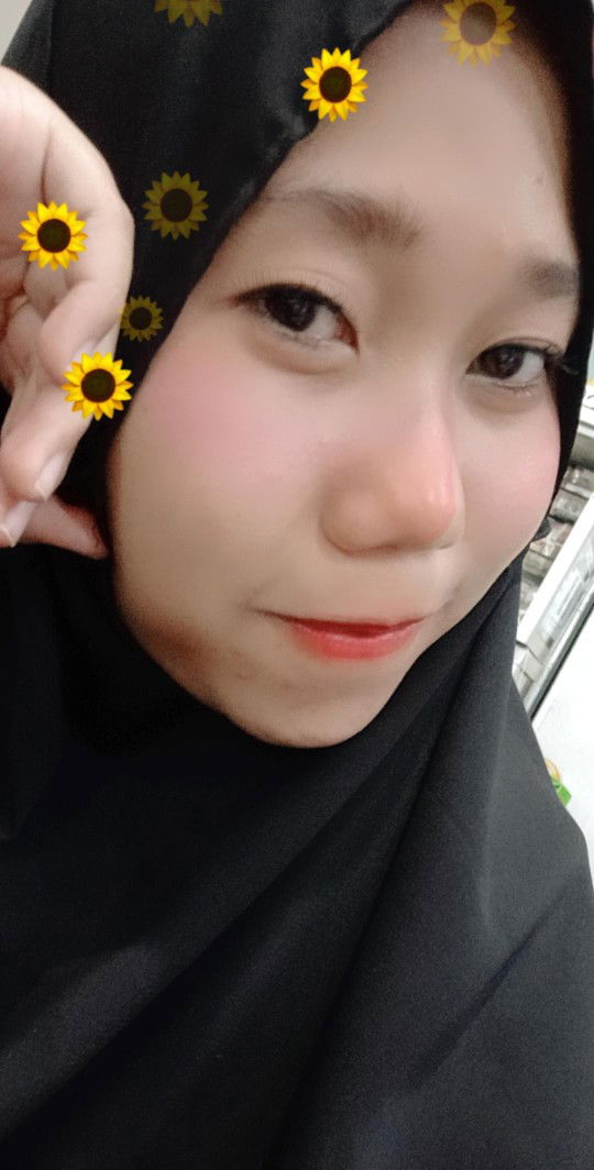 Divi Fitri Astoeti profile icon