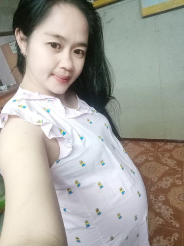 ตอนนี้แม่ท้องได้8เดือนล่ะค่ะอยากรุ้ว่าลูกยุ่ท่าไหนค่ะ
