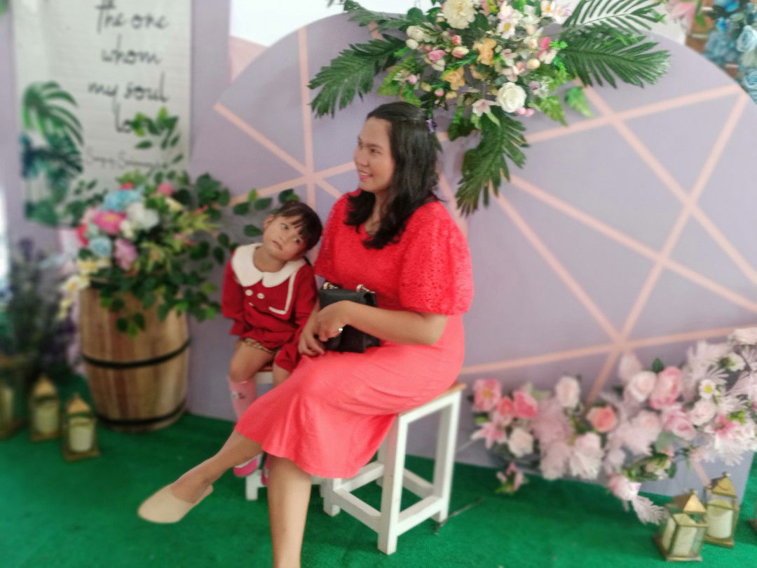 Ria Agustina sibarani profile icon