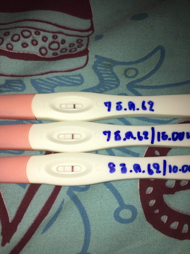 ตรวจเเล้วขึ้น2ขีดจางๆ แบบนี้ท้องมั้ยคะ