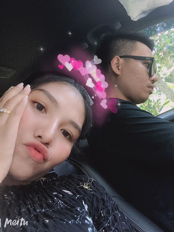 ละออง สีขาว profile icon