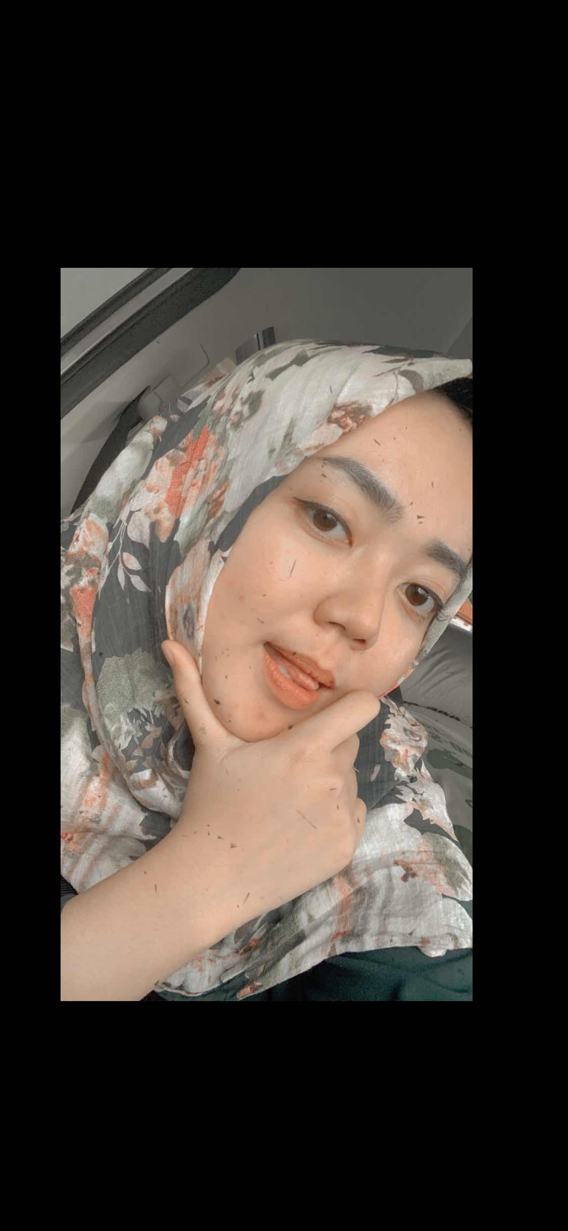 Lia Rosiana profile icon