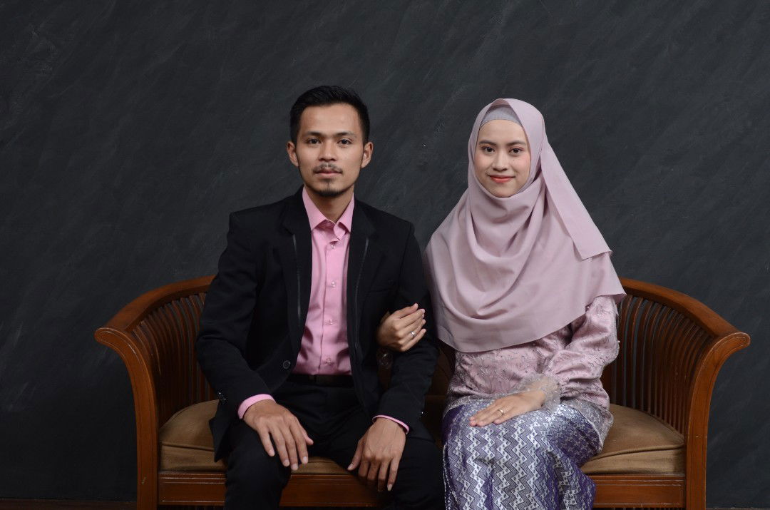 Novia Triliani123 profile icon